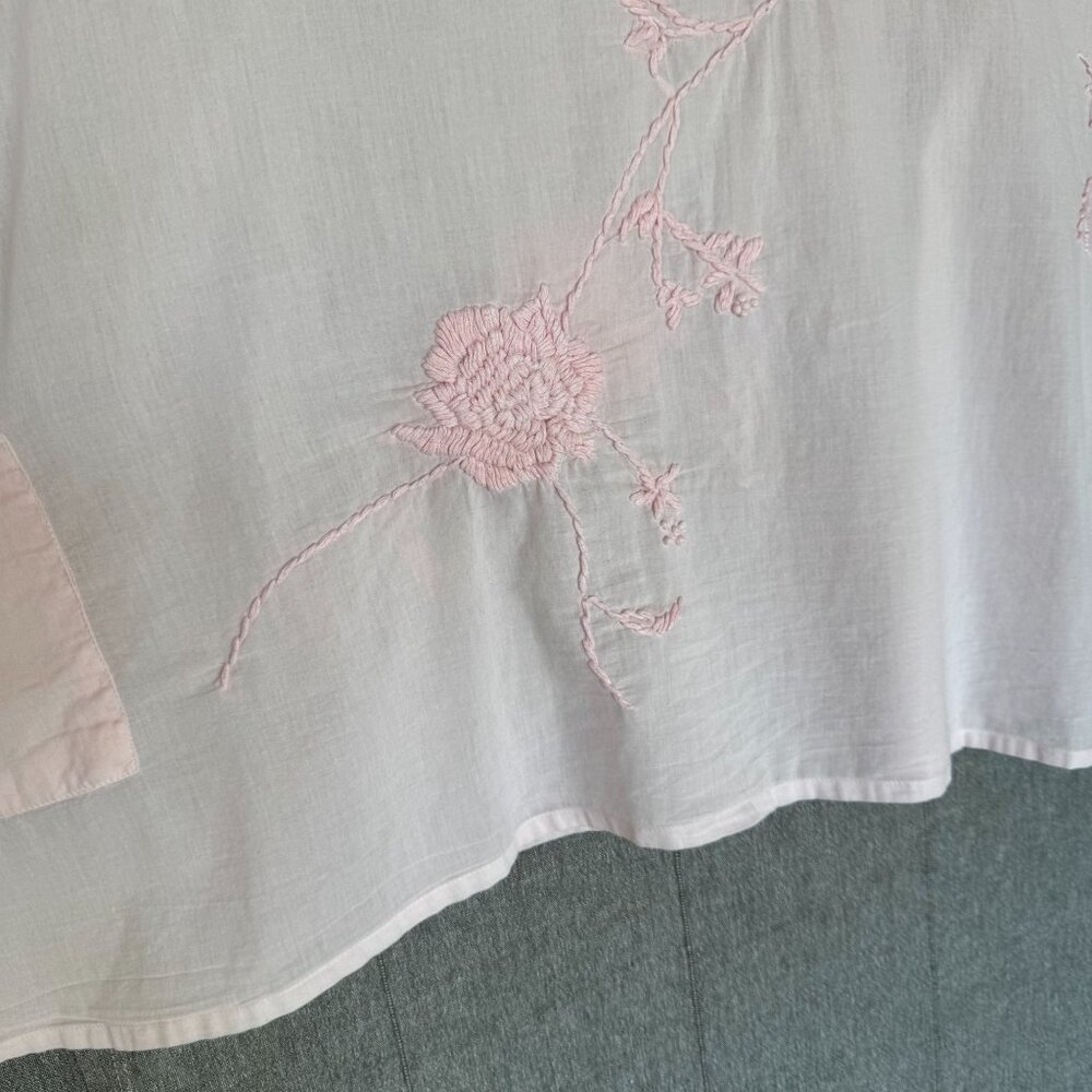 Light Pink Embroidered Cotton Tunic Top - Lily & Co. - Picture 5 of 12
